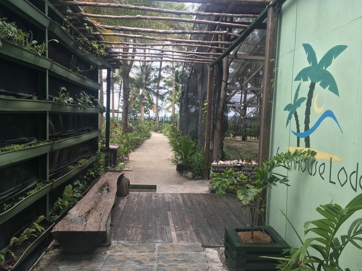 Greenhouse Ecolodge 만타나니섬 외부 사진